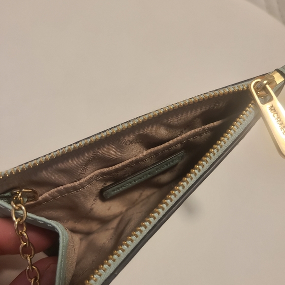 Michael Kors Keychain wallet - Picture 4 of 4